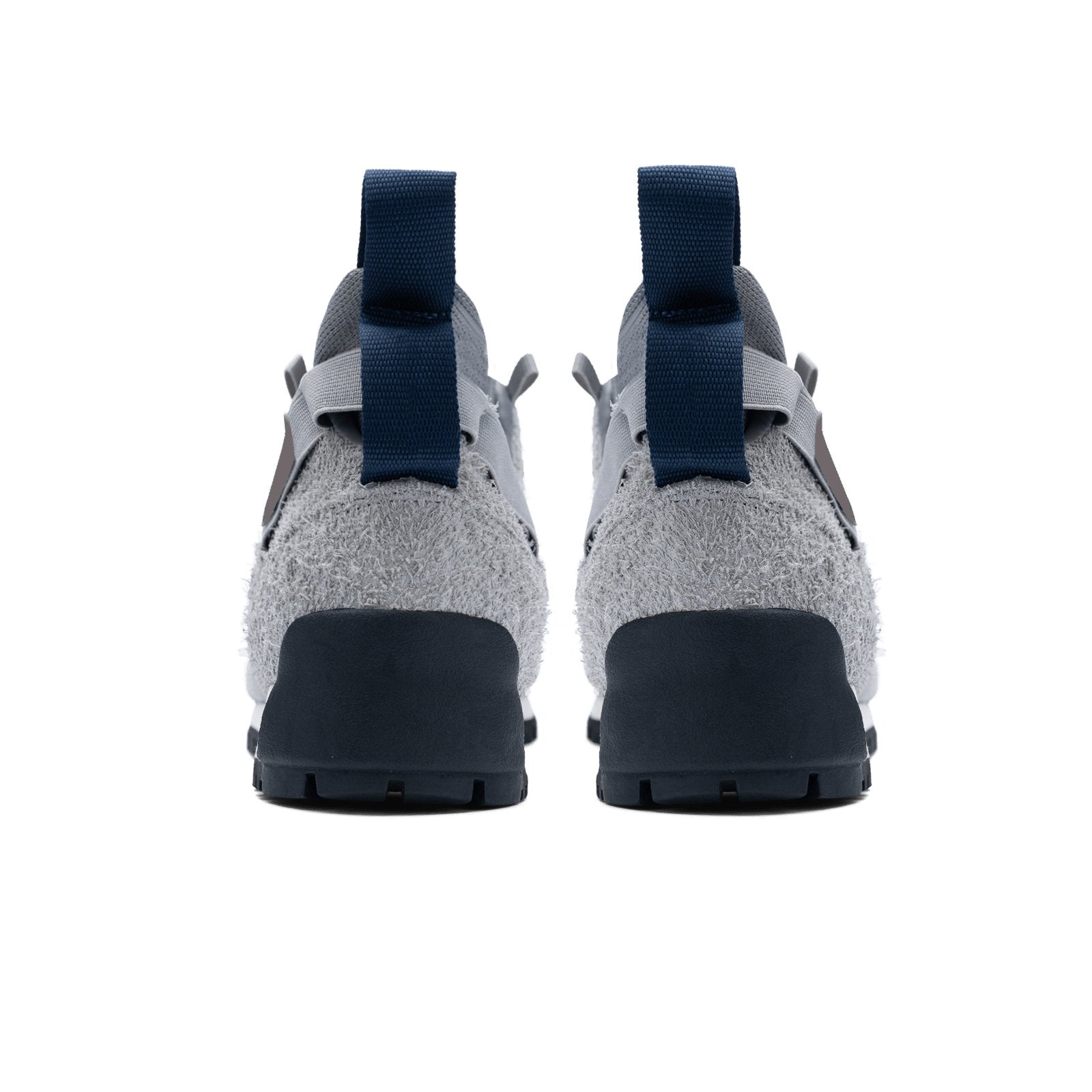 back view / Approach / Lunar color features Light Grey colored hairy suede upper, gross grain webbing for laces. helastic heel detail, stretch mesh internal bootie, vintrage vibram hiking outsole and eva midsole.